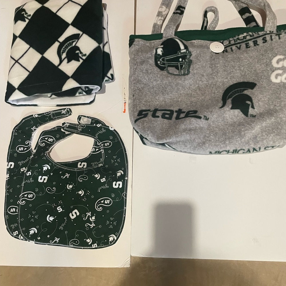 Michigan State University Diaper Bag, Receiving Blanket and 2 Bibs